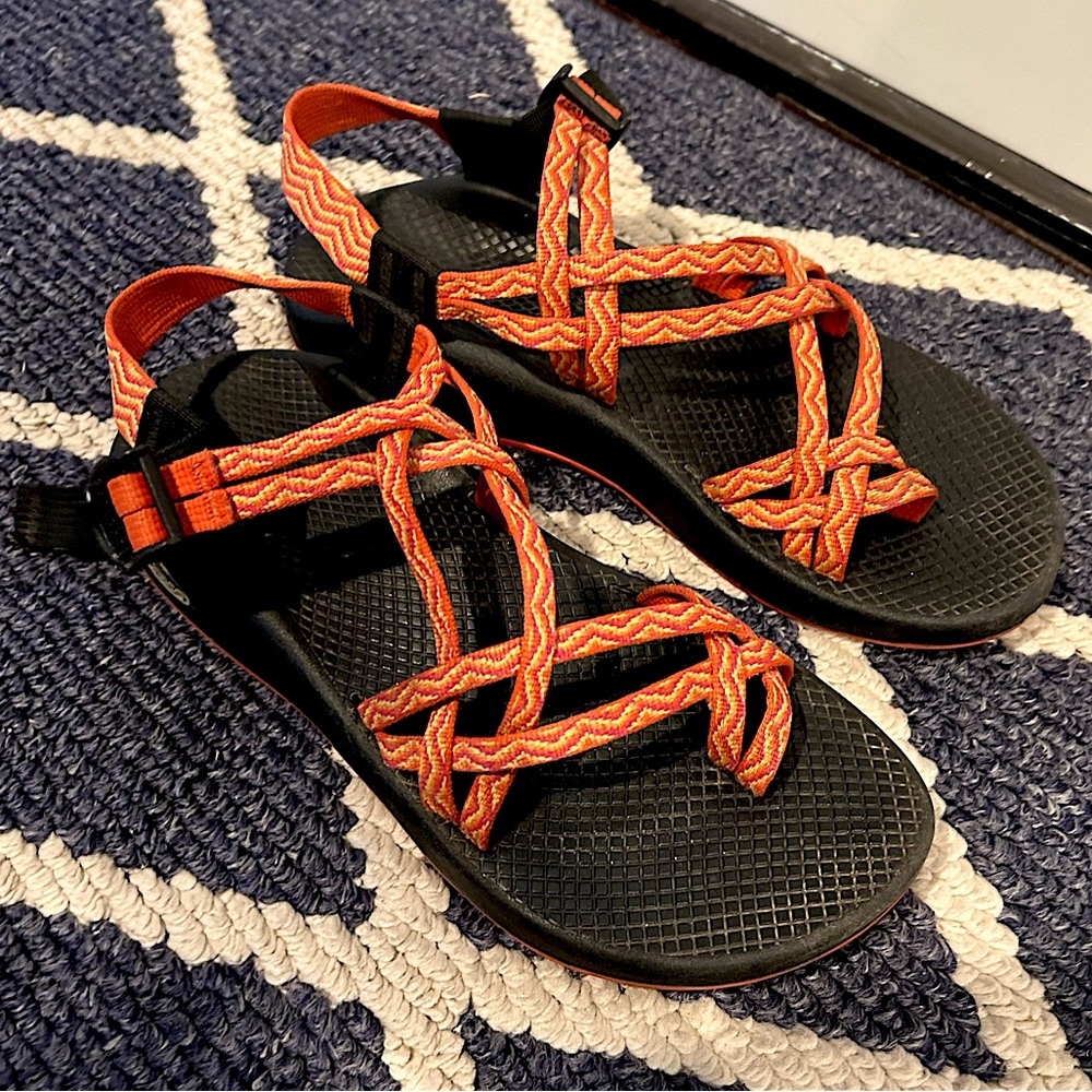 Women’s Classic Sandle- Double Strapped.